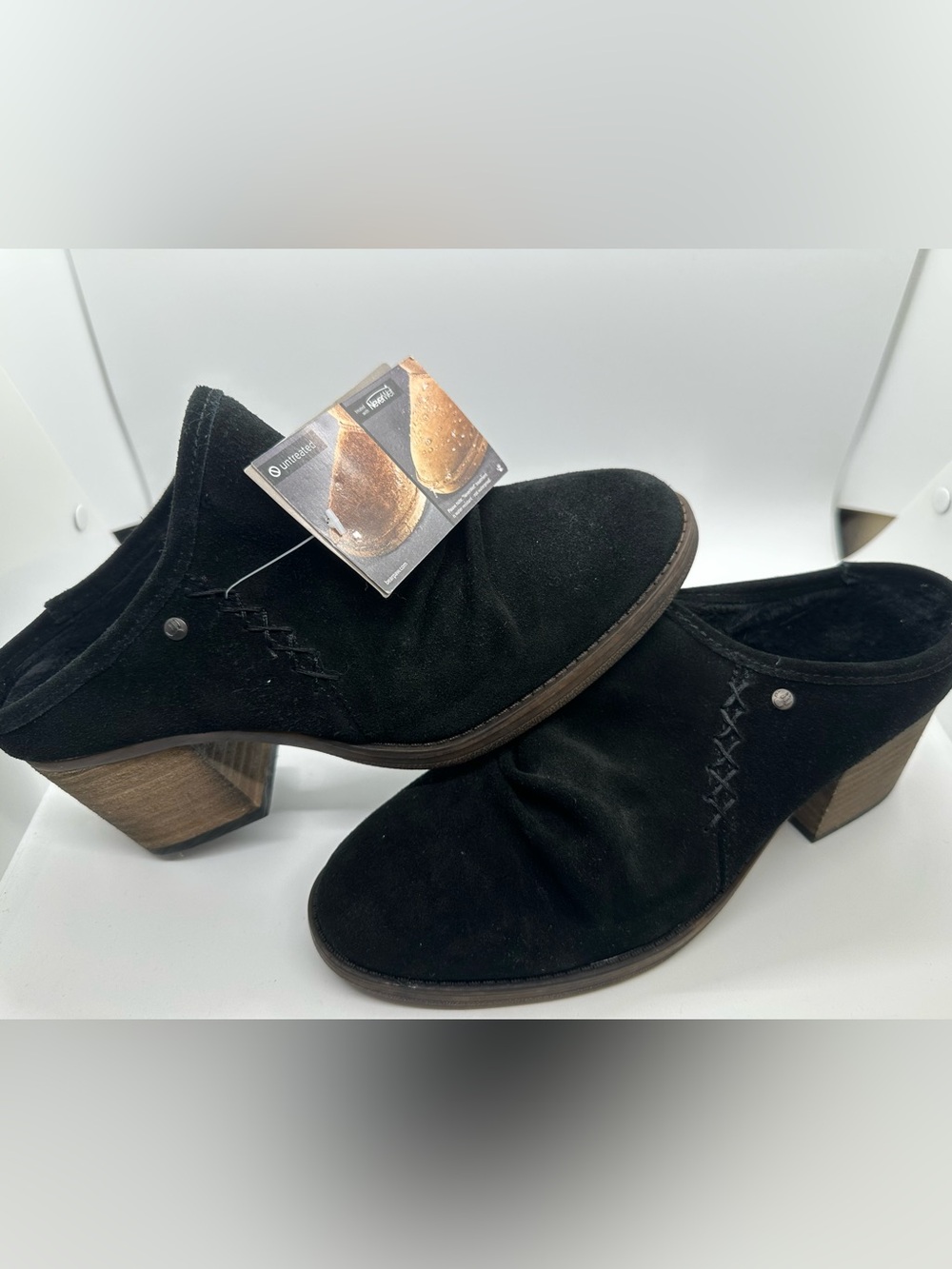 BearPaw Women's Black Suede Slip-On Clogs
